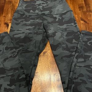 Lululumon Align pants 6